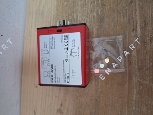 211922 / ESR32-24VDC Реле за импулсен превключвател