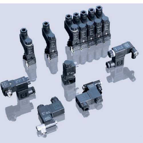 MA 22 L700 24DC