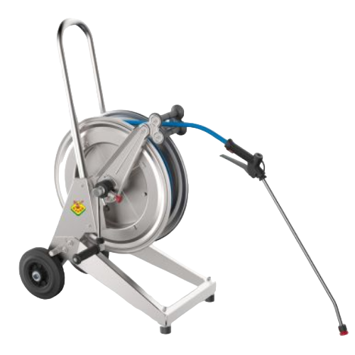 Kit with manual hose reels