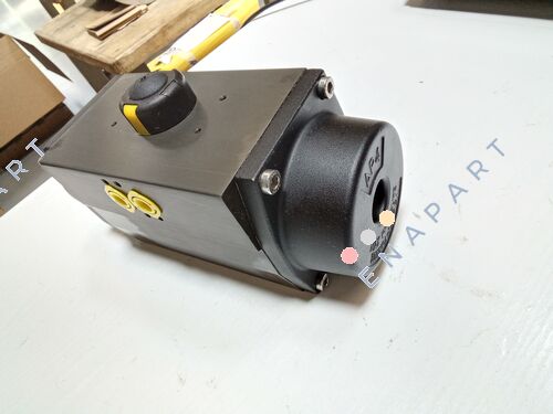 AP04S12BH114BIS ПРОСТ ЕФЕКТ НА ЗАДВИЖВАНЕ